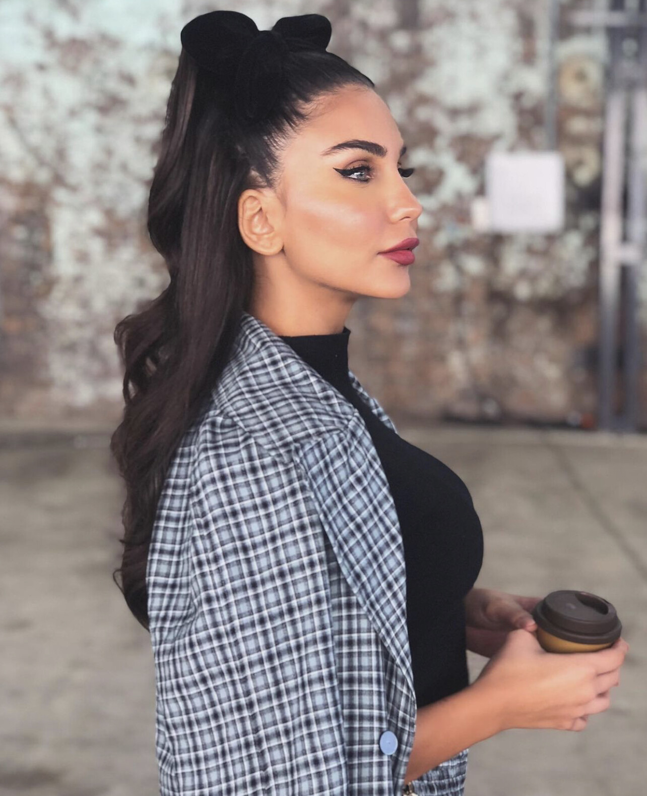 Meet Camilla Araujo: The Tiktok Career Influencer - 9i0ag9g