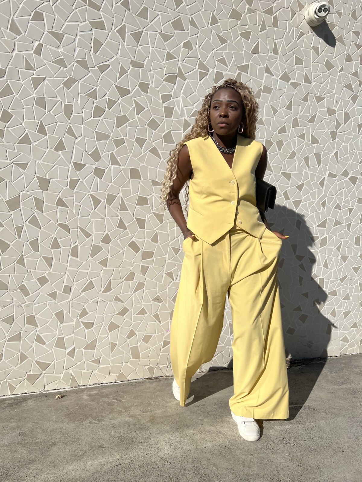 Suzan Mutesi - Model, Actor, Stylist, Creator, Celebrity - theright.fit