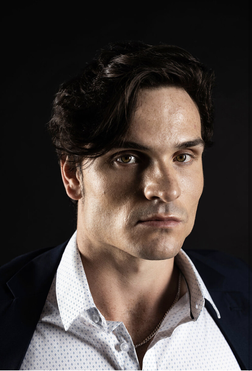 Declan Model, Actor theright.fit