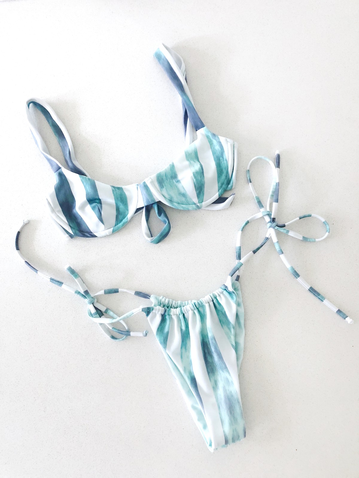 Salt and Ripple Creator, Photographer, Stylist theright.fit