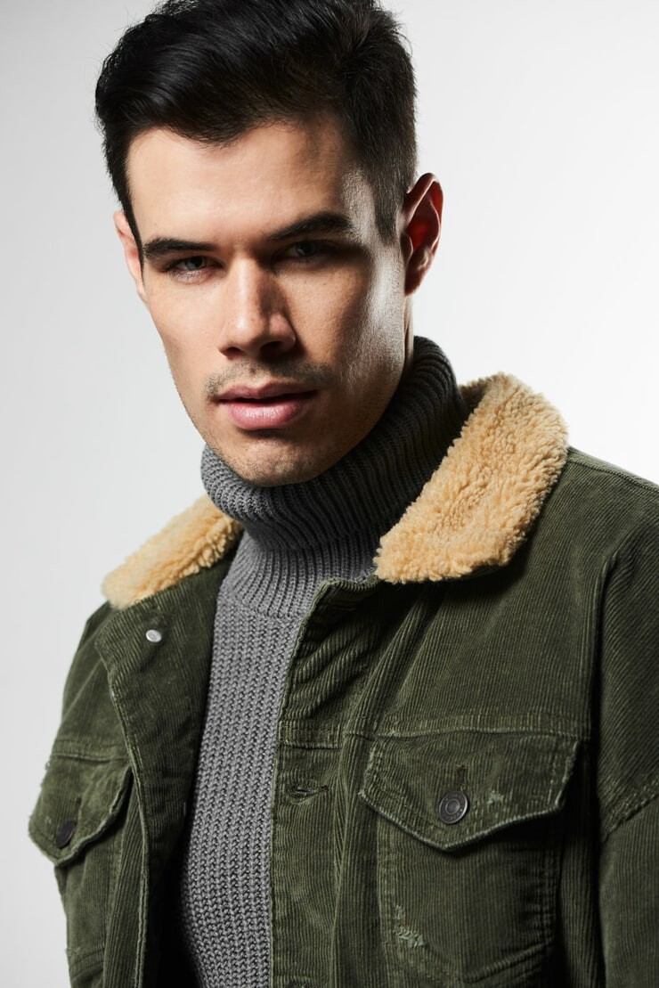 Liam Hall Actor, Creator theright.fit